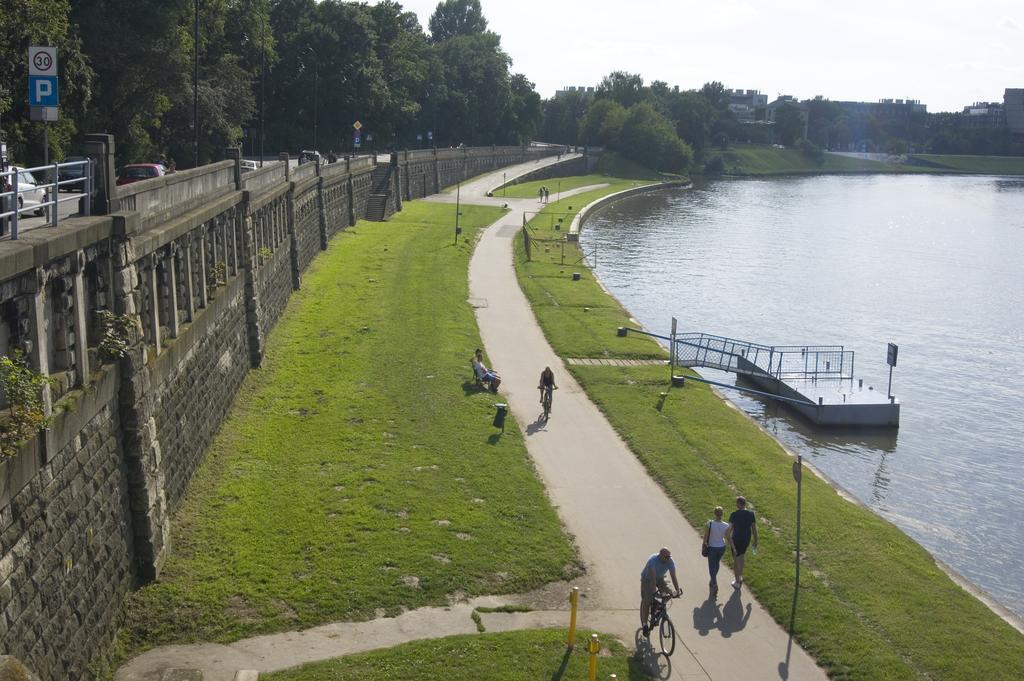 Bridge Apartments Krakow Bagian luar foto